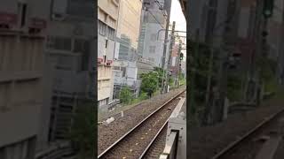 錦糸町での驚愕！盗撮犯が線路に飛び降りて逃走！Shocking Incident in Kinshicho! Voyeur Jumps onto the Train Tracks and Flees!