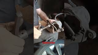 wheel piston easy push #carrepair #mechanical #mechanicalengineering