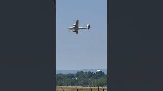 Fly by of the B-29 Superfortress bomber FIFI #ww2