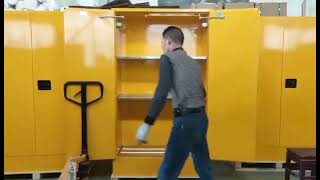 250 litre dangerous goods safety cabinet can self Closing - left door always close first