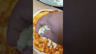 Cheese loaded Readymade base pizza!!!😋🍕 Domino's style cheese burst pizza#shorts #subscribe #pizza