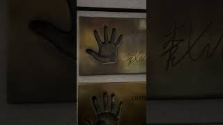 EXO hand prints Gangnam #exo #handprints #gangnam