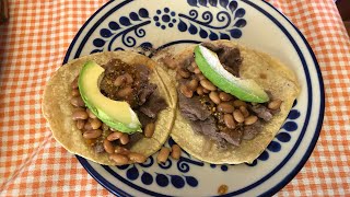 Taquitos con tortilla hecha a mano