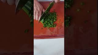 cutting green chives #shortsvideo #satisfyingvedio #asmrcooking #asmr #foodlover