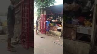 TERALIS KERANGKENG WARUNG UNTUK KEAMANAN