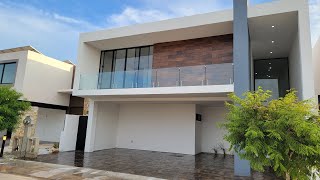 🔑 EN VENTA CASA 4 hab. 4.5 Baños 🏠ZENTURA RESIDENCIAL, CHOLUL🌳Merida🏠 324 m² de construcción🌱 279 m²