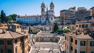 Piazza Di Spagna e le sue curiosità