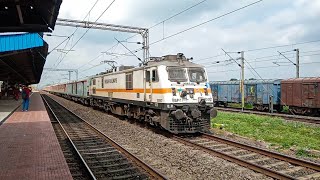 Thunderous ER King !!! Howrah Rajdhani Express with HWH WAP7 Raging at 130 KMPH