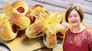 Soft & Fluffy Taiwanese Sausage Bread |台湾香肠面包