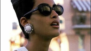 walk like yasmeen ghauri