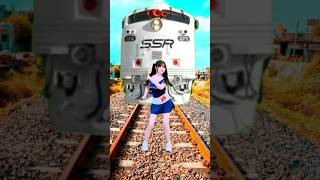 Funny dancing girl stop the high-speed train #shortsfeed #trendingshorts#shortsvideo