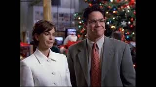 Lois & Clark 4x11 03 - Christmas party at the Planet x1