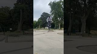 Hop Barspin BMX