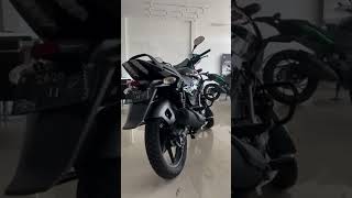 Bajaj pulsar 125 #automobile #motorcycle #ladyvlogger #rider#shorts #shortvideo