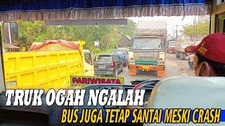 DI HADANG TRUK PAS NGEBLONG‼️BEGINI RESIKO JIKA TRUK BERTEMU BUS JAWA TIMURAN||