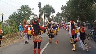 Penampilan Marching Band Dari SMK Wijaya