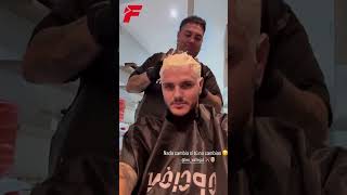 🟡 Mauro Icardi, "Sen değişmezsen hiçbir şey değişmez" notuyla saçlarını tekrar boyattı.