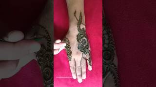 back hand mehndi design #mehndi #viralshort #henna #mehandi #yt #ytshorts