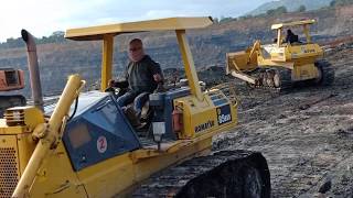 Thary komats 85ESS Dozers Working