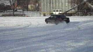 Spaß im Schnee, Mercedes C280 w202