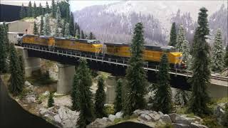 John Parker's fantastic HO scale BNSF layout