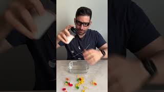 Growing gummy bear salt - Sal crescendo ursinho de goma #shorts