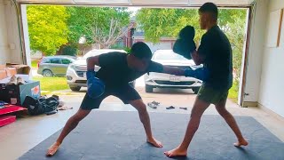 Sparring with my Friend (BJJ vs Boxing)