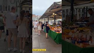 Mercado en Venecia