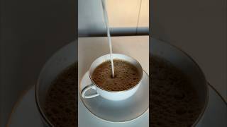 Coffee pouring ASMR video 🤎 #coffee #espresso #coffeerecipe #brewers #cafe #coffeelifestyle #asmr