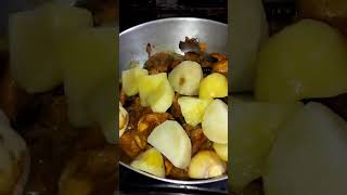 Chicken Curry #shorts #ytshorts #yt #chicken #chickencurry