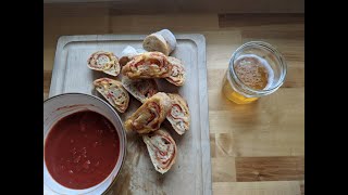 pepperoni pizza roll-up