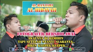 Fotografer "BERSHOLAWAT" Awalnya Di Remihin,Tapi Setelah Nyanyi Suaranya Bikin Klepek-Klepek..!