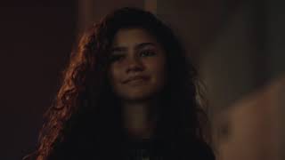 Euphoria - "can you imagine a 13 year old finding her big sister overdosed..what that does to her?!"