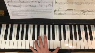 ABRSM Grade 5 - J.B.Loeillet - Minuetto (left hand slower)