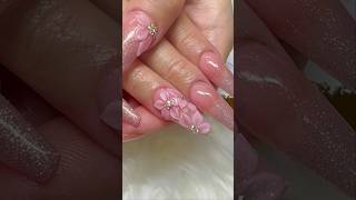 Loving this pink shimmery glitter & 3D design #GlitterNails #pinknails  #NailArt #NailInspiration