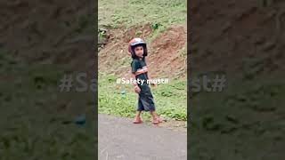 #ഒന്ന് പരീക്ഷിച്ചു നോക്കിയതാ 😃യേറ്റില്ല safety😁#comedy#like