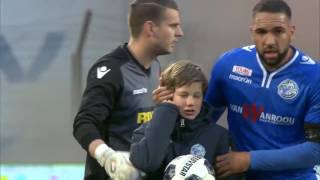 Ballboy cries after firework explodes right behind him, game between Den Bosch and Dordrecht stops