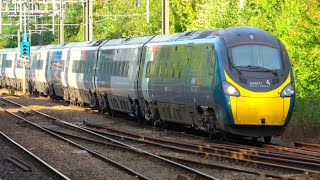 Trains at Cheadle Hulme - 17/09/22