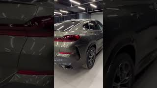 BMW x6 2023г за 12.000.000р - на удивление достаточно в хорошем состоянии.