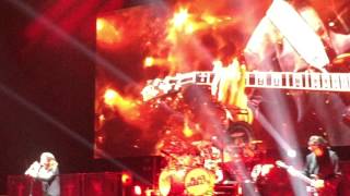 Black Sabbath- War Pigs live in the 3 arena Dublin