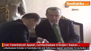 Eski Fenerbahçeli Appiah, Cumhurbaşkanı Erdoğan’ı Başkan İlan Etti.