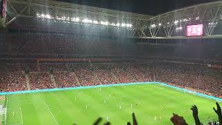 Galatasaray Konyaspor maç başı üçlü. Nef stadında muhteşem atmosfer