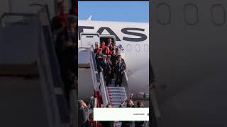 Qantas Airline complete first ever 20-hour dirrct flight from New York to Sydney