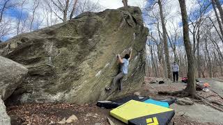 Left Sit to Try Again - V7+/V8 | Lincoln Woods, RI