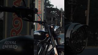 Classic 350⚡️#trending #jamkhandi #youtubeshorts #royalenfield #viral #classic350 #gt650