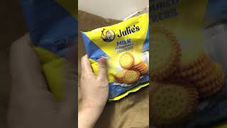 MILK FLAVOURED CRACKERS | JULIE’S #shorts #short #milk #flavouredmilk #flavour #crackers #julie ‘s