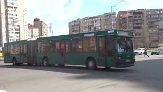 Transport of Belarus. Bus "MAZ-105" in Kyiv. Urban articulated 20-meter bus. Engine sound.