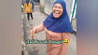 emakku kocak, dagang sate geber-geber😆 @RANDOM_TV7  #shorts #viral