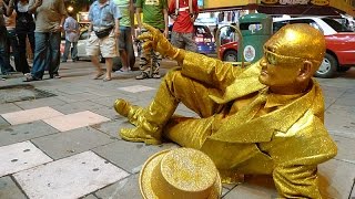 Hollywood Gold Man Street Performers