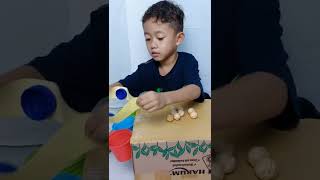 Bermain dengan anak (melatih fokus anak dengan games)